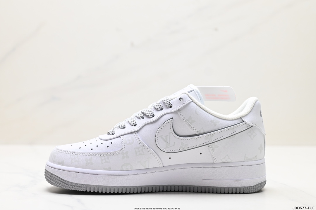 Nike Air Force 1 Shoes